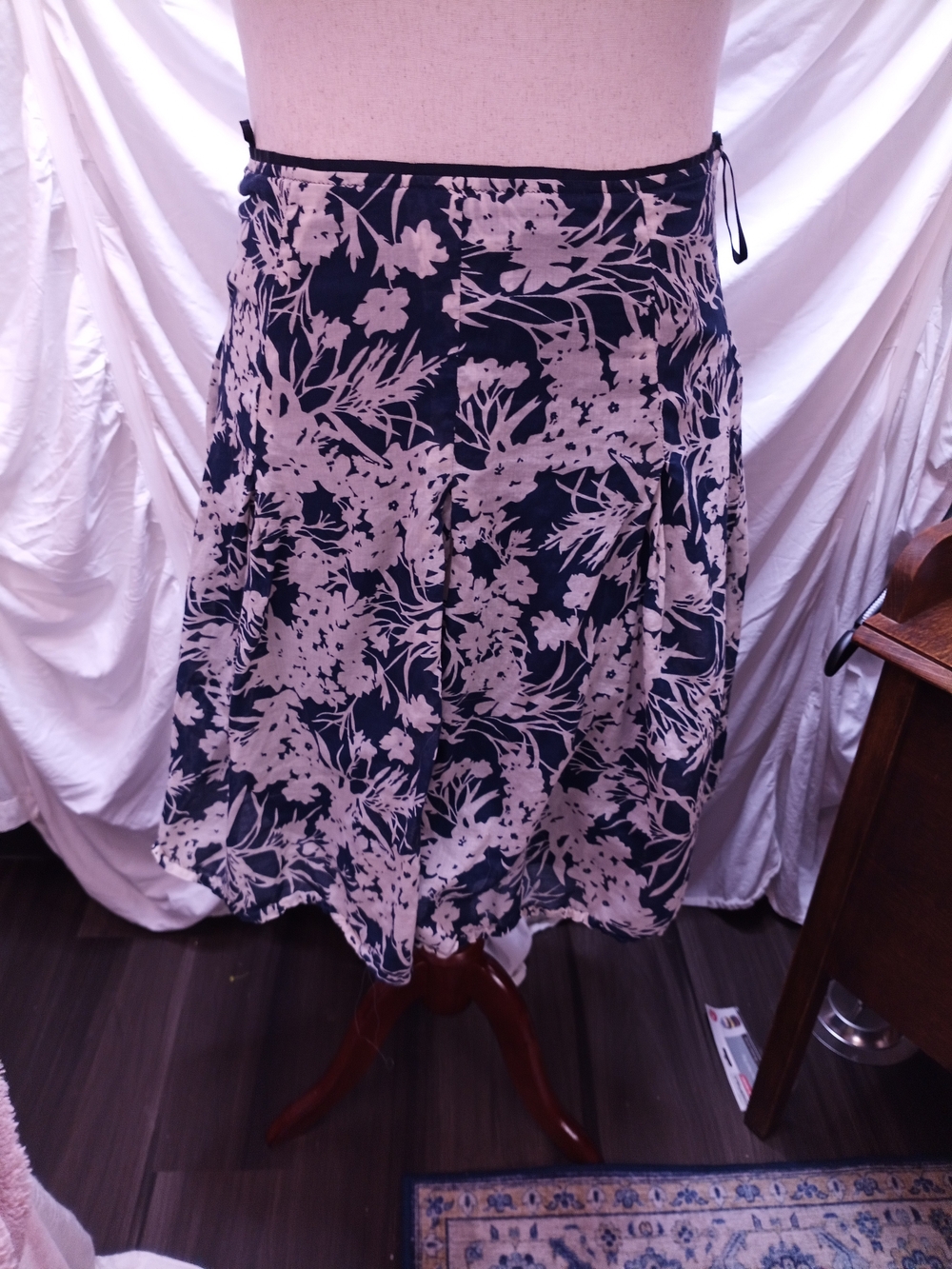 Banana Republic Navy Floral Skirt